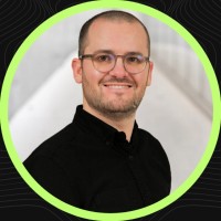 20 minutes online Employee Arthur Habrial's profile photo