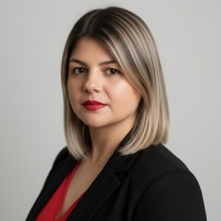 Libra Internet Bank Employee Raluca Marinescu's profile photo