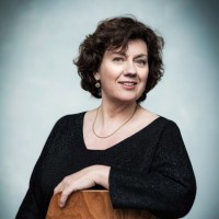 Ineke de Roo Email