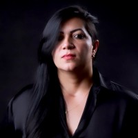Talita Lacerda Email