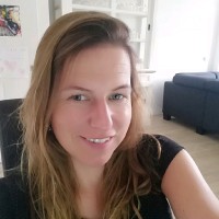 Sandra Hendriks Email