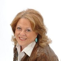 Carolyn Bates