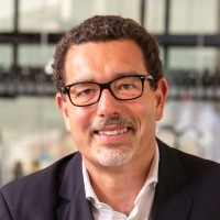 Toni Peña Email