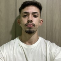 Lucas Dias Email