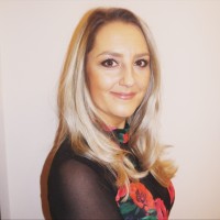 Barbara Hargitai Email