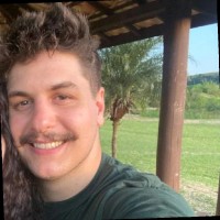 João Victor Scalon Tozelli Email