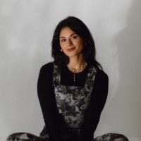 Sara Ahli Email