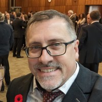 Léo Charest Email
