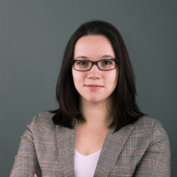 Laura Kamber Email & Phone Number