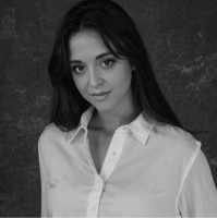 Gizem Cura Email
