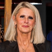 Iskander Business Partner Employee Viola Iskander's profile photo