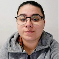 Sarah dos Santos Email & Phone Number