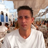 Maarten Ezinga Email