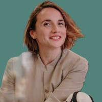 Paulina Paga Email