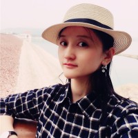Lavinia Chen Email