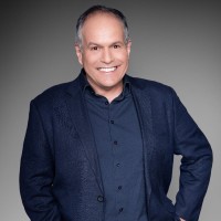 Compra Agora Employee Julio Campos's profile photo