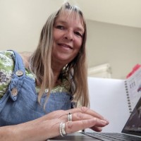 Louise Freir Email