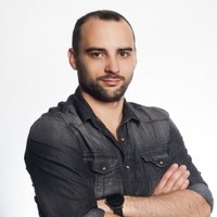 Róbert Essig Email & Phone Number