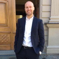 Marcus Häll Email