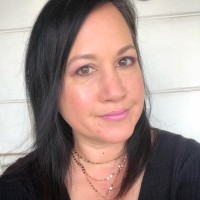 TrumpCard Employee Susan Mora's profile photo