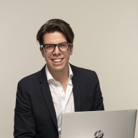 Emmanuele Russelli Email