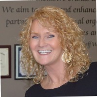 Glennpeter Jewelers Diamond Centre Employee Tracy Lewis's profile photo