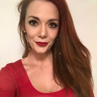 Danusa Nisgoski Email