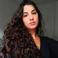 Isabela de Castro Treza Email & Phone Number