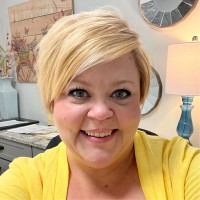 Susie Stern Email & Phone Number