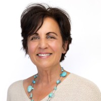 Windermere Stellar Employee Roberta Tawell's profile photo