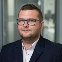 Tomasz Łomnicki Email
