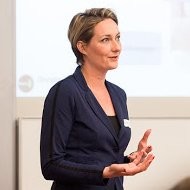 Henriëtte van der Roest Email