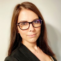 Judit Hidvégi Email