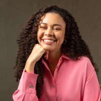 Aline Ferreira Email