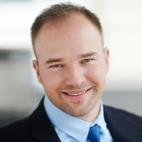 Manuel Hellstern Email
