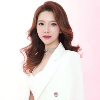 Screen Engine/ASI LLC Employee Eliana Vieira's profile photo