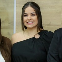 Bruna Leandro Email