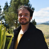 Andrés Menjura Email