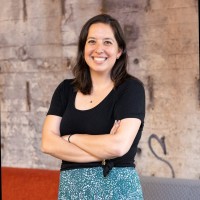 E-mail e número de telefone de Stephi Blank