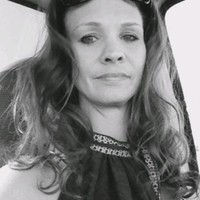 Tami Chamlee Email & Phone Number