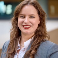 Riani Kenyon Email & Phone Number