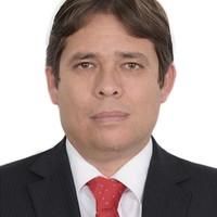 Roberto Núñez Otárola Email