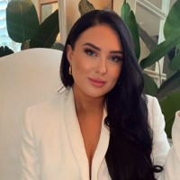 The Jason George Employee Hannah Walton's profile photo