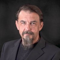 Laszlo Pinter Email