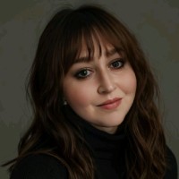 Distractify Employee Ivy Griffith's profile photo