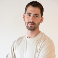 Uri Steimberg Email