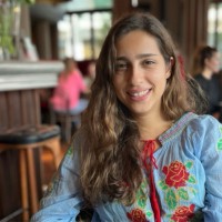 Pegah Einaliyan Email