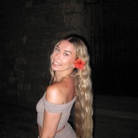 Lilly Harrocks Email