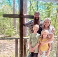 Frost Buddy Employee Gil Metzger's profile photo