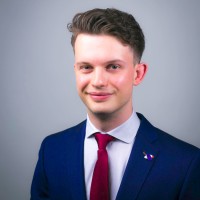 Menno van der Vooren Email